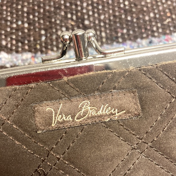VERA BRADLEY CLUTCH WALLET - Picture 3 of 3